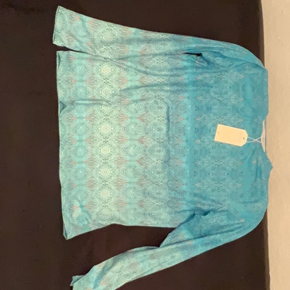 Turquoise longsleeve Exclusive shirt